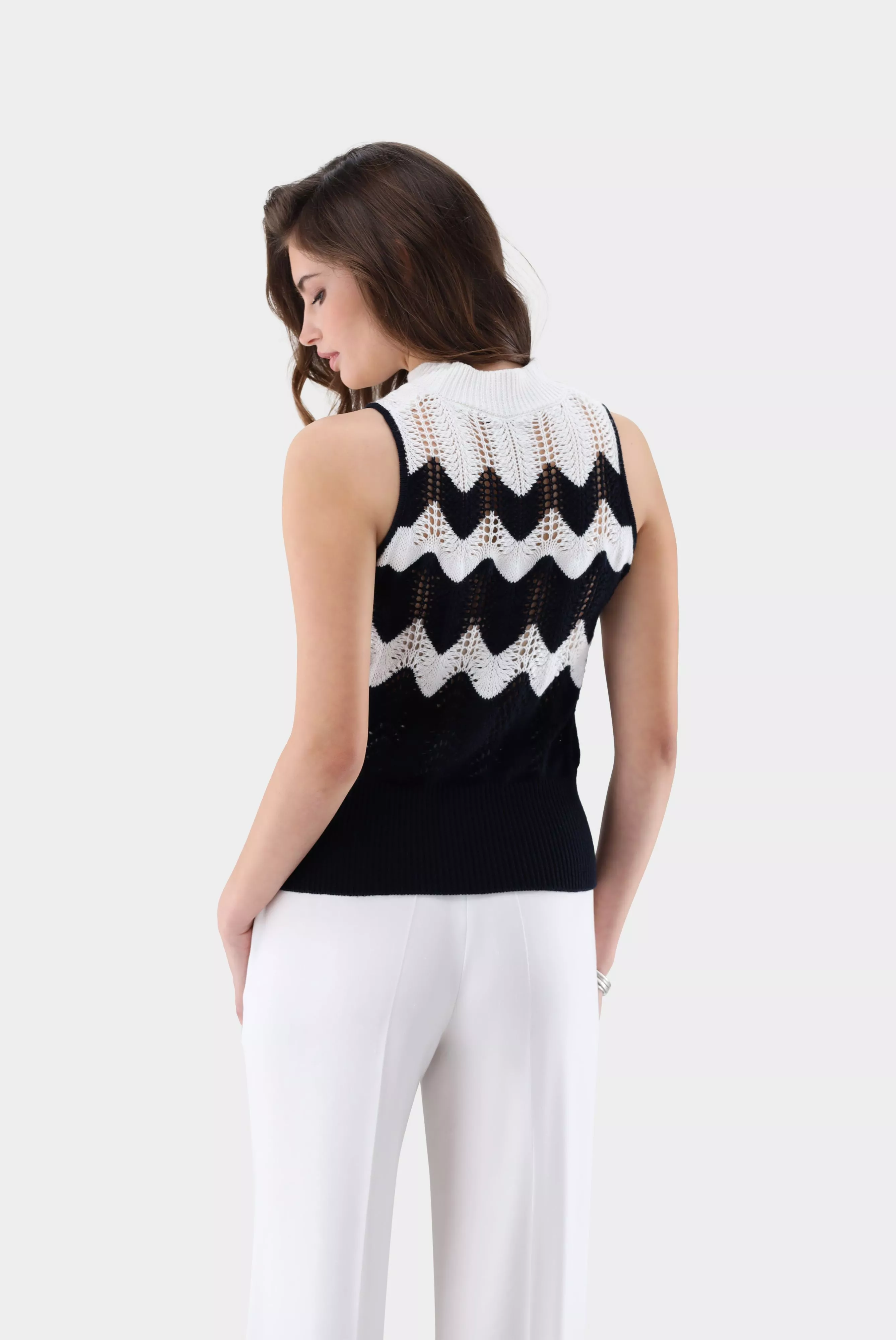 van Laack ЖИЛЕТ SYELA F
 цвет темно-синий ,photo 6